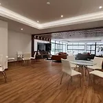 Apartament Social Tree 907
